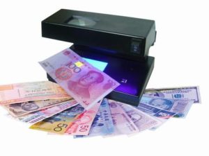 HL-2038 UV bankjegyvizsgáló